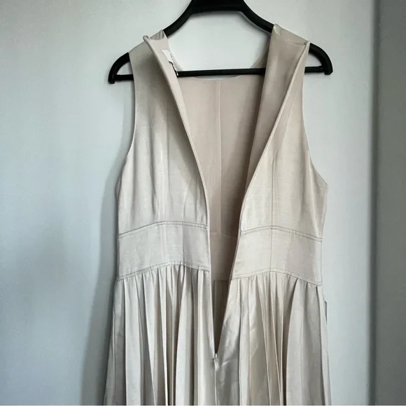 BANANA REPUBLIC BR Soft Cream Dress - Picture 4 of 11